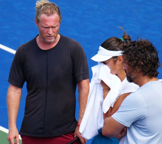 及清澈溪流 及清澈溪流