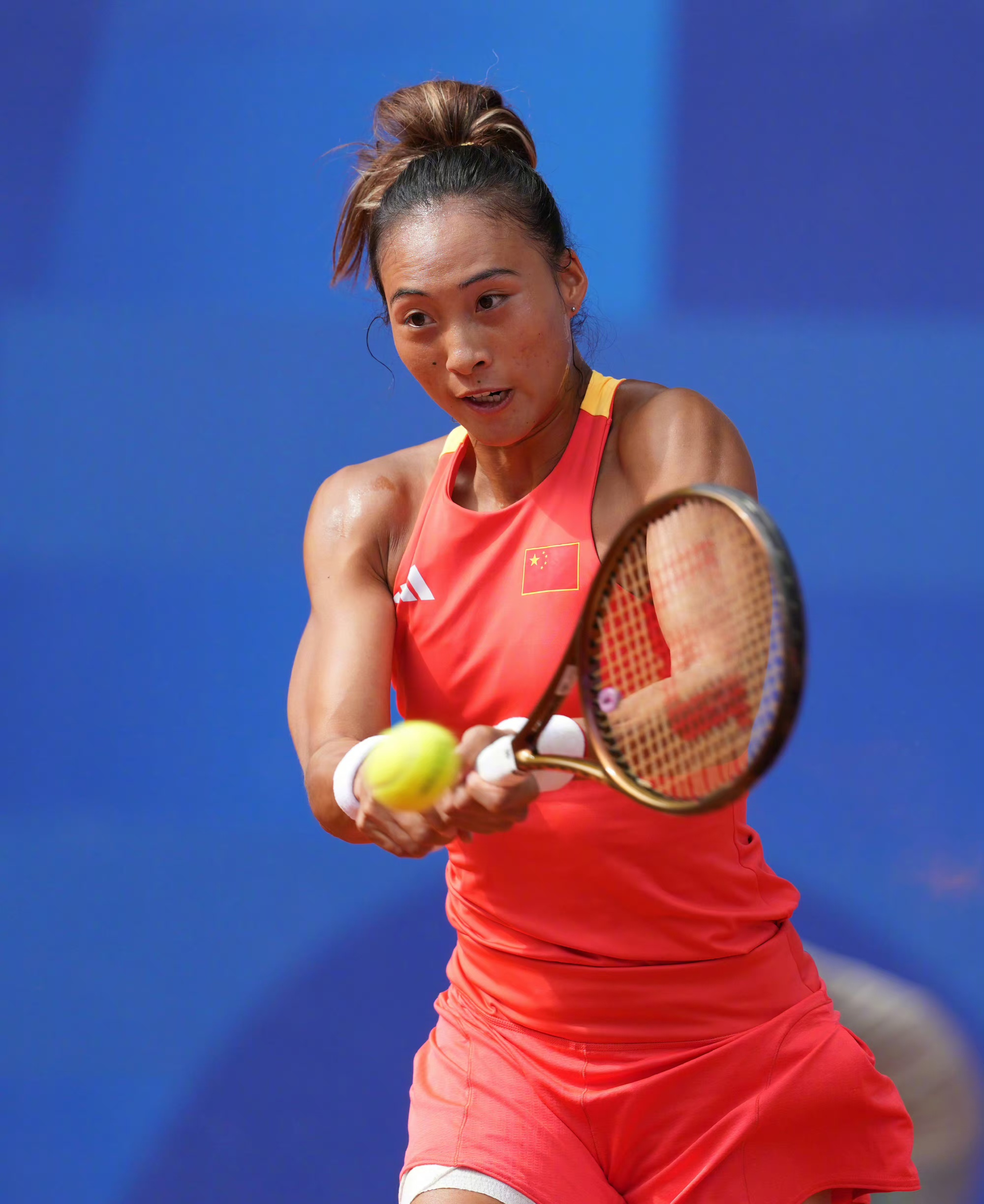 仍将围绕他 仍将围绕他