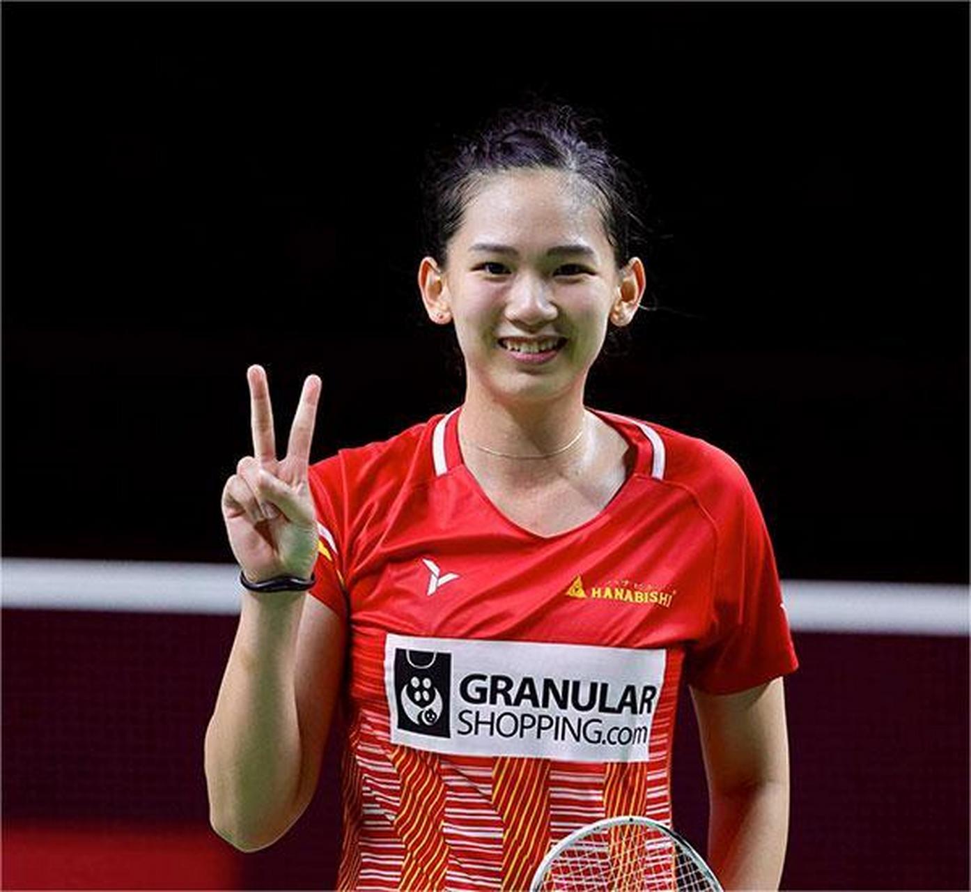 而在弱侧 而在弱侧